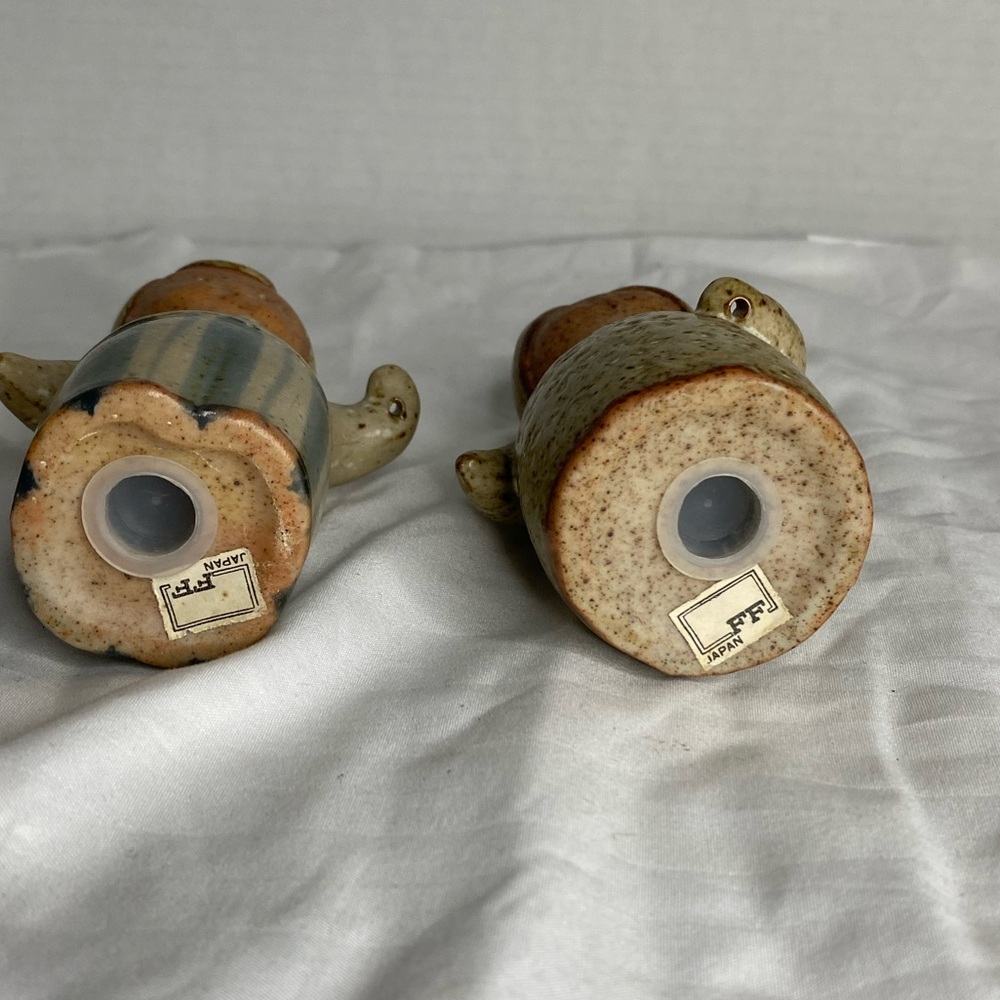 Vintage FF Japan Salt Pepper Shakers Speckled Ceramic Boy Girl Figures Blue Tan - Picture 8 of 10
